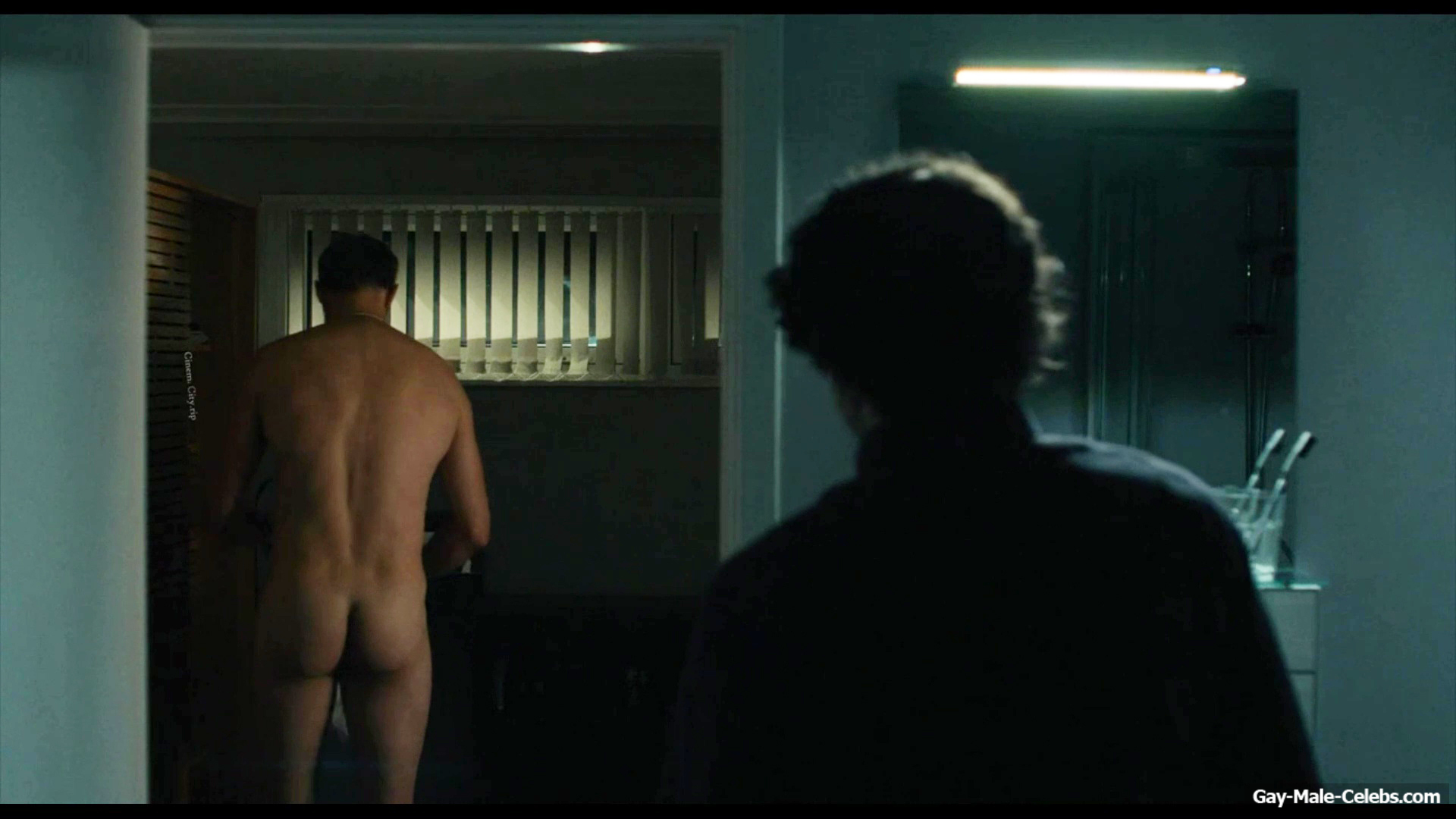 Alexander Skarsgrd naked ass