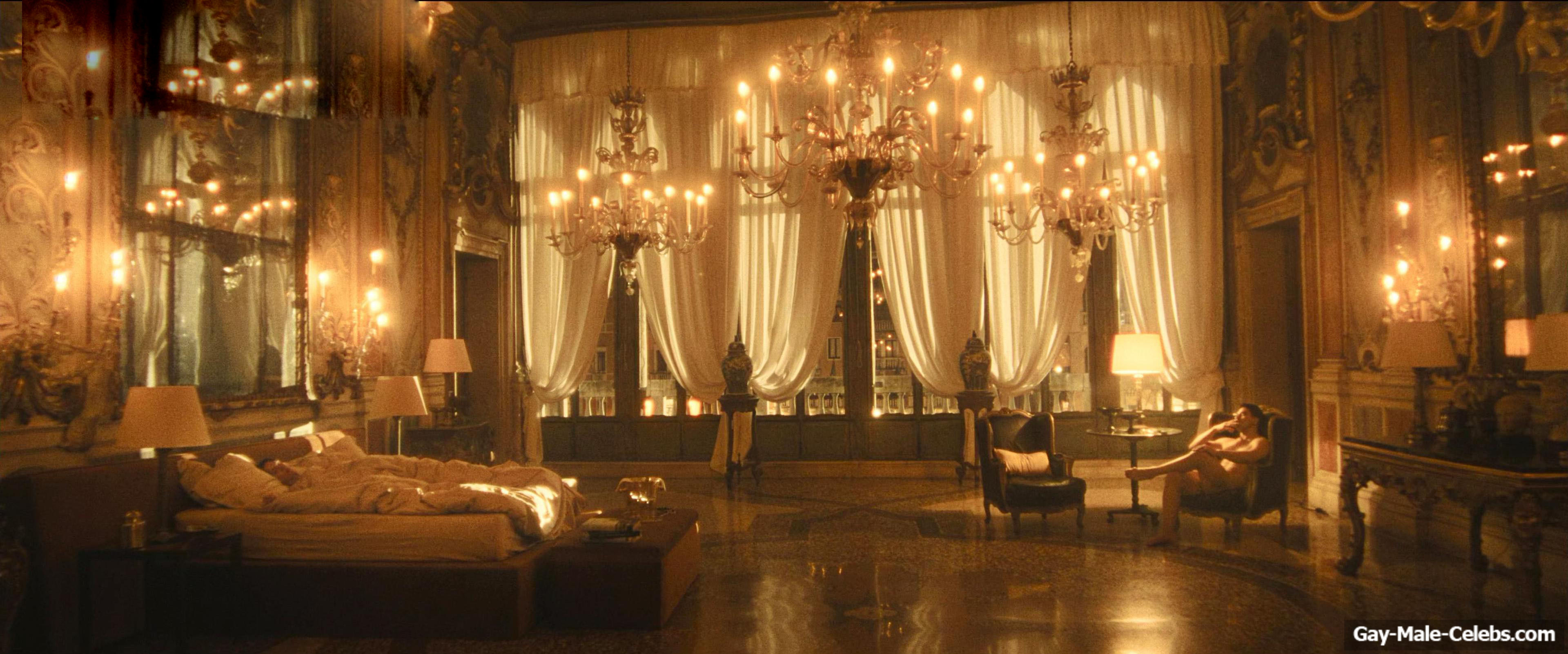 Alvise Rigo Naked in The Beauty