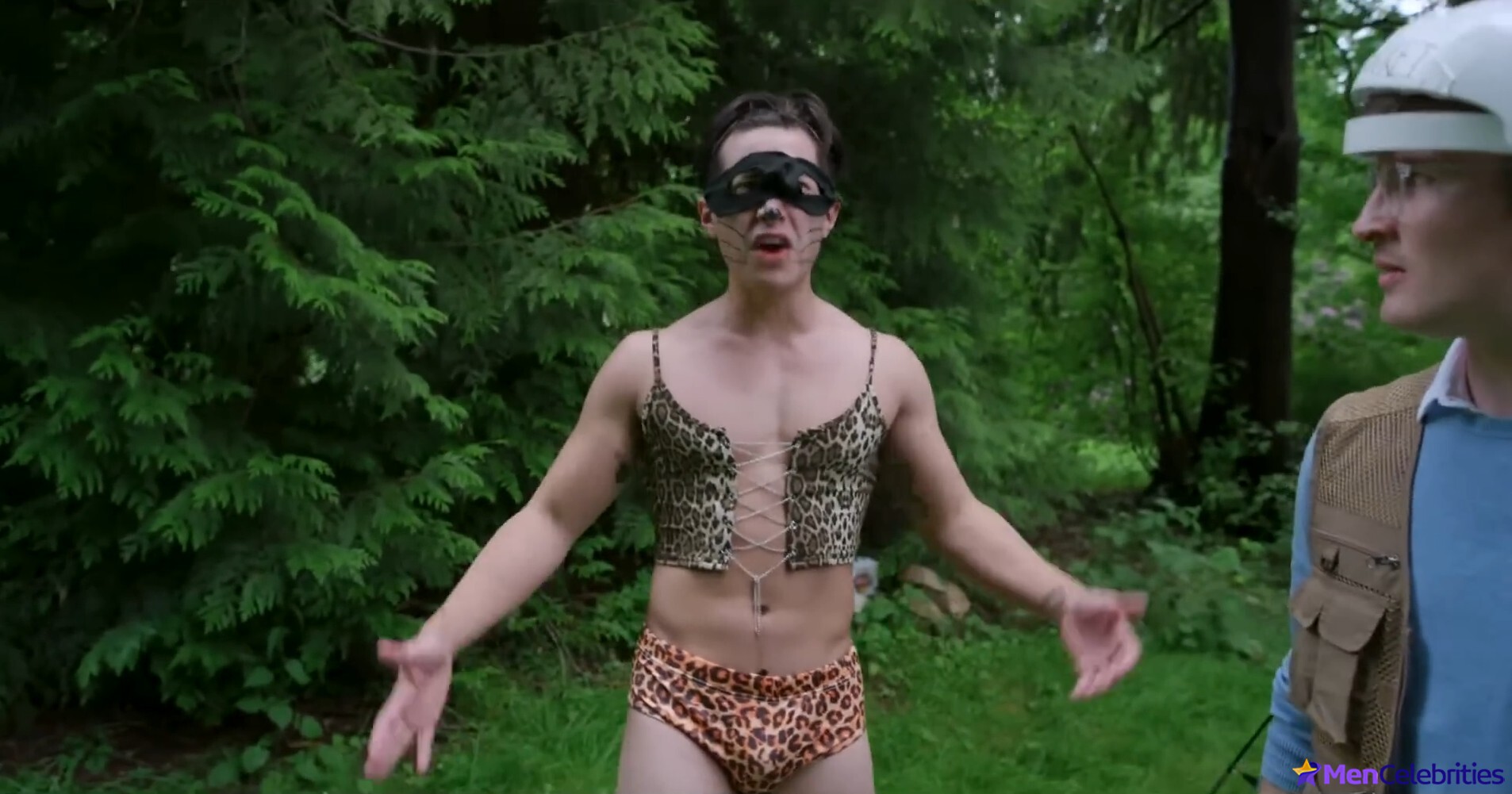 Hudson Williams bulge in SUPER SUPPORT