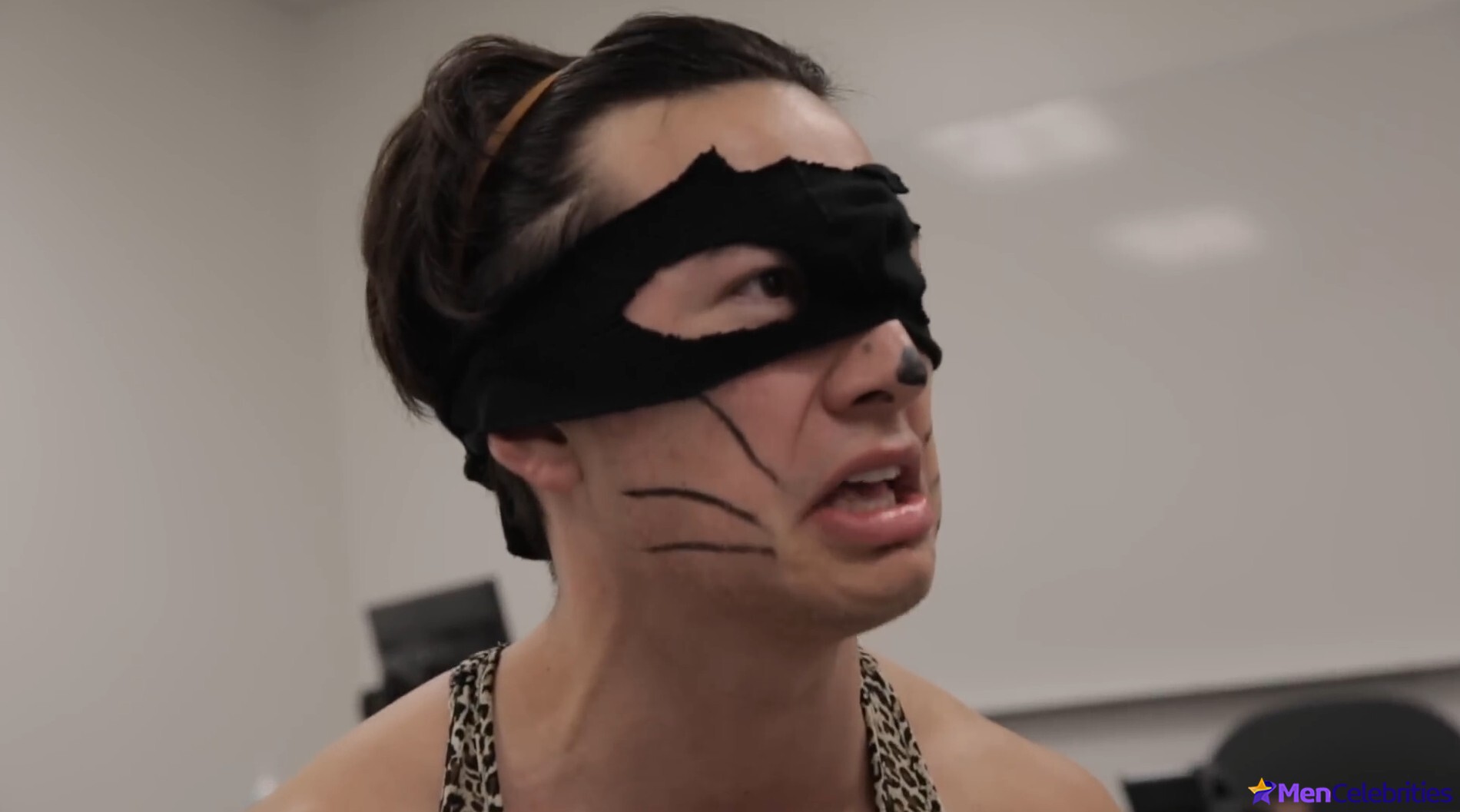 Hudson Williams bulge in SUPER SUPPORT