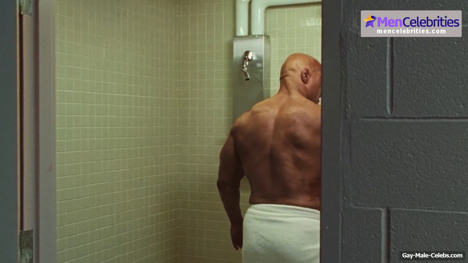 Dwayne Johnson shirtles in The Smashing Machine