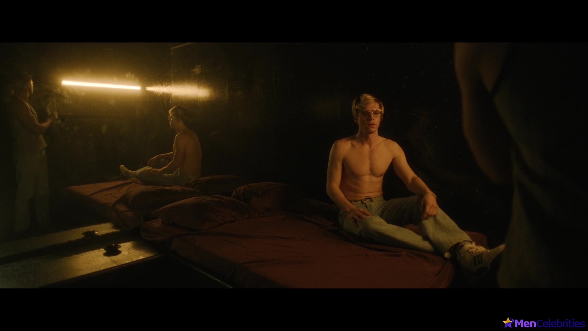 Evan Peters nude in Monster The Jeffrey Dahmer Story