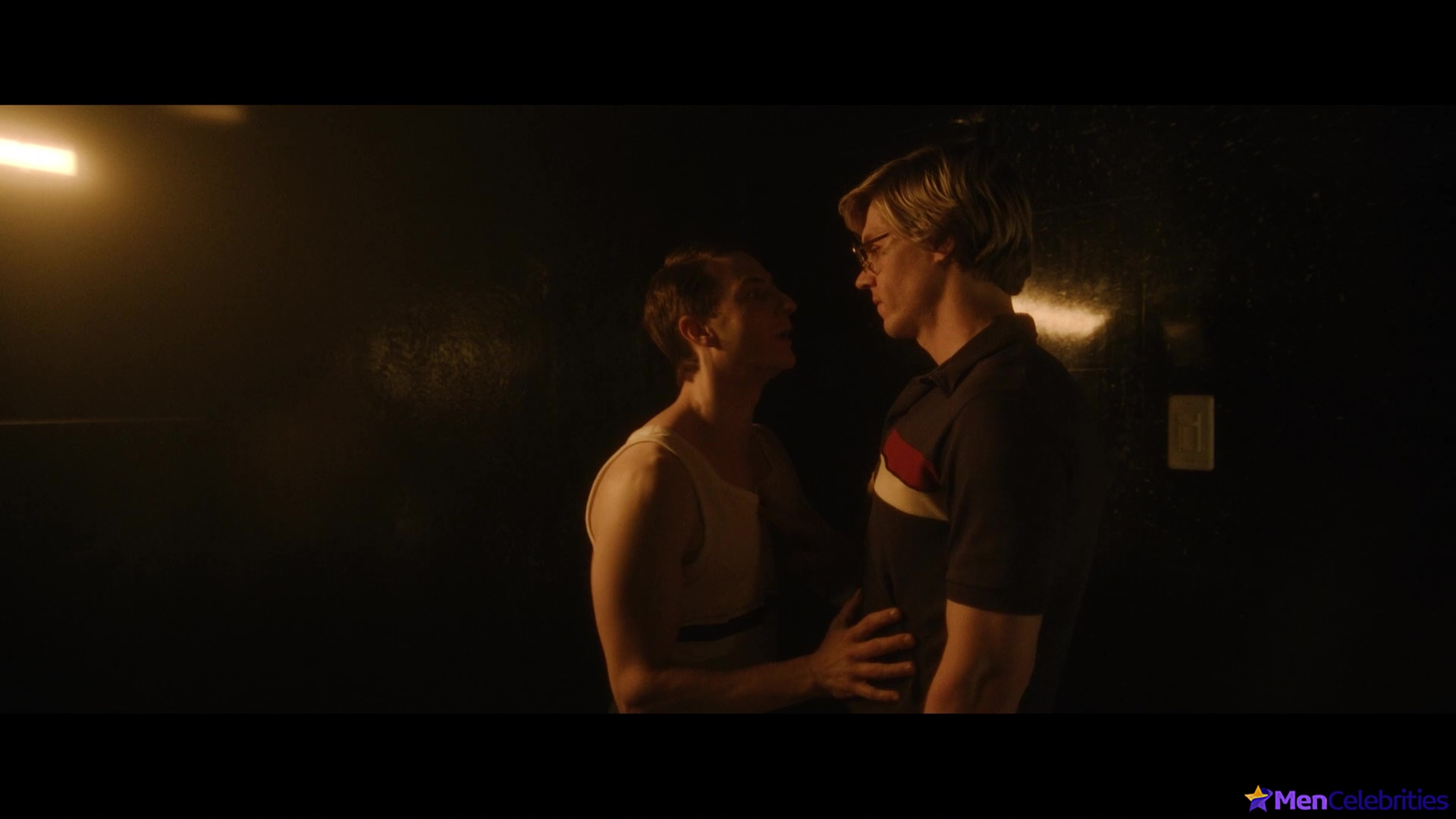 Evan Peters nude in Monster The Jeffrey Dahmer Story