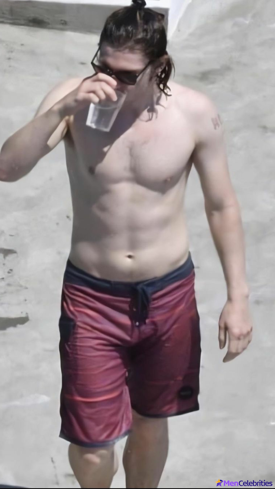 Evan Peters shirtless shots