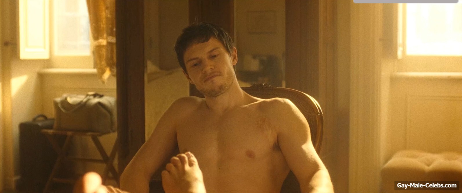 Evan Peters nude in The Beauty