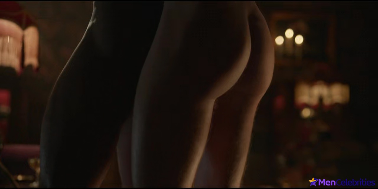 Jacob Anderson nude scenes collection