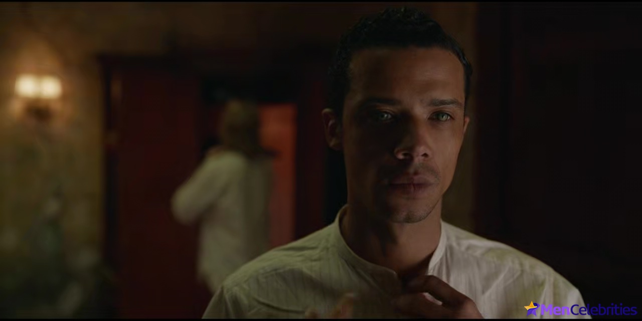 Jacob Anderson nude scenes collection