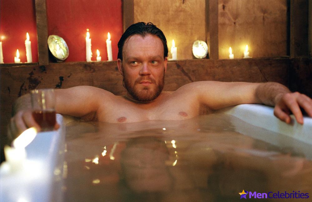 Joel Tobeck nude movie scenes