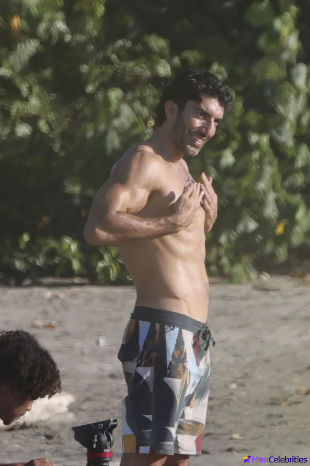 Justin Baldoni Shirtless at the Costa Rica Beach