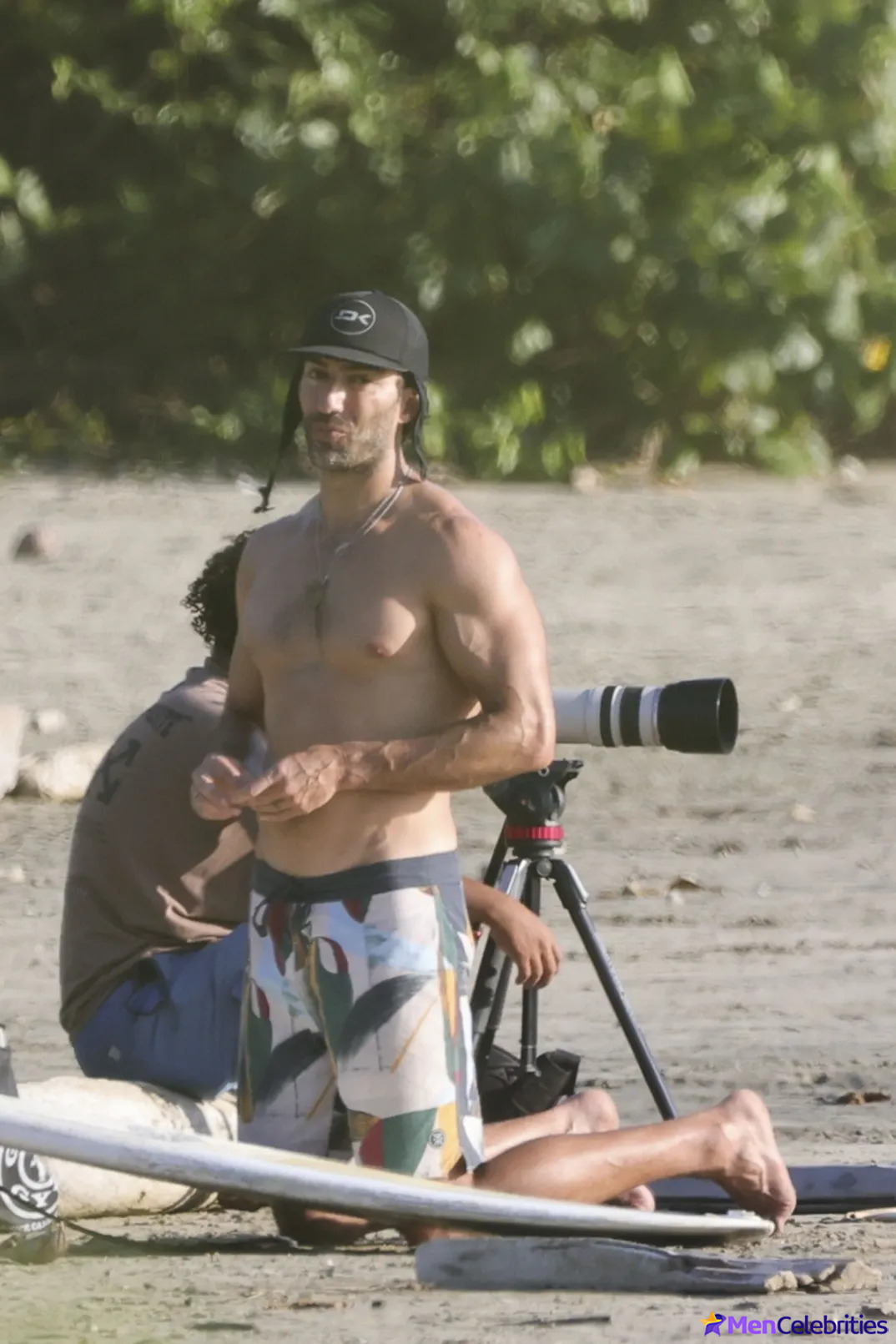 Justin Baldoni Shirtless at the Costa Rica Beach