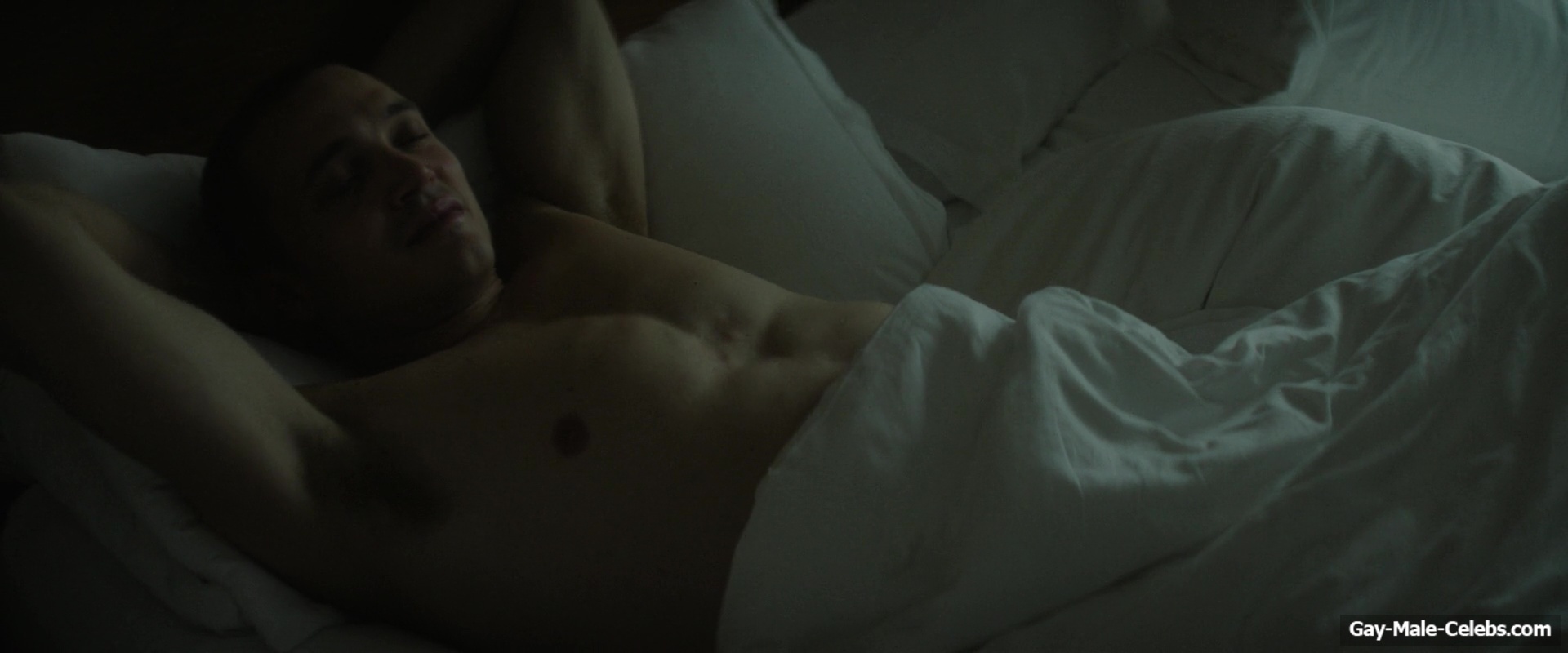 Karl Glusman nude in Pretty Thing