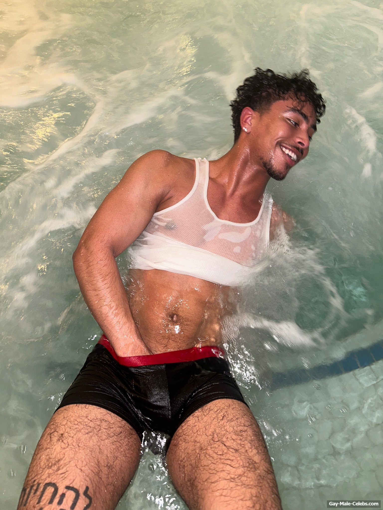 Quinton Coleman jerk off