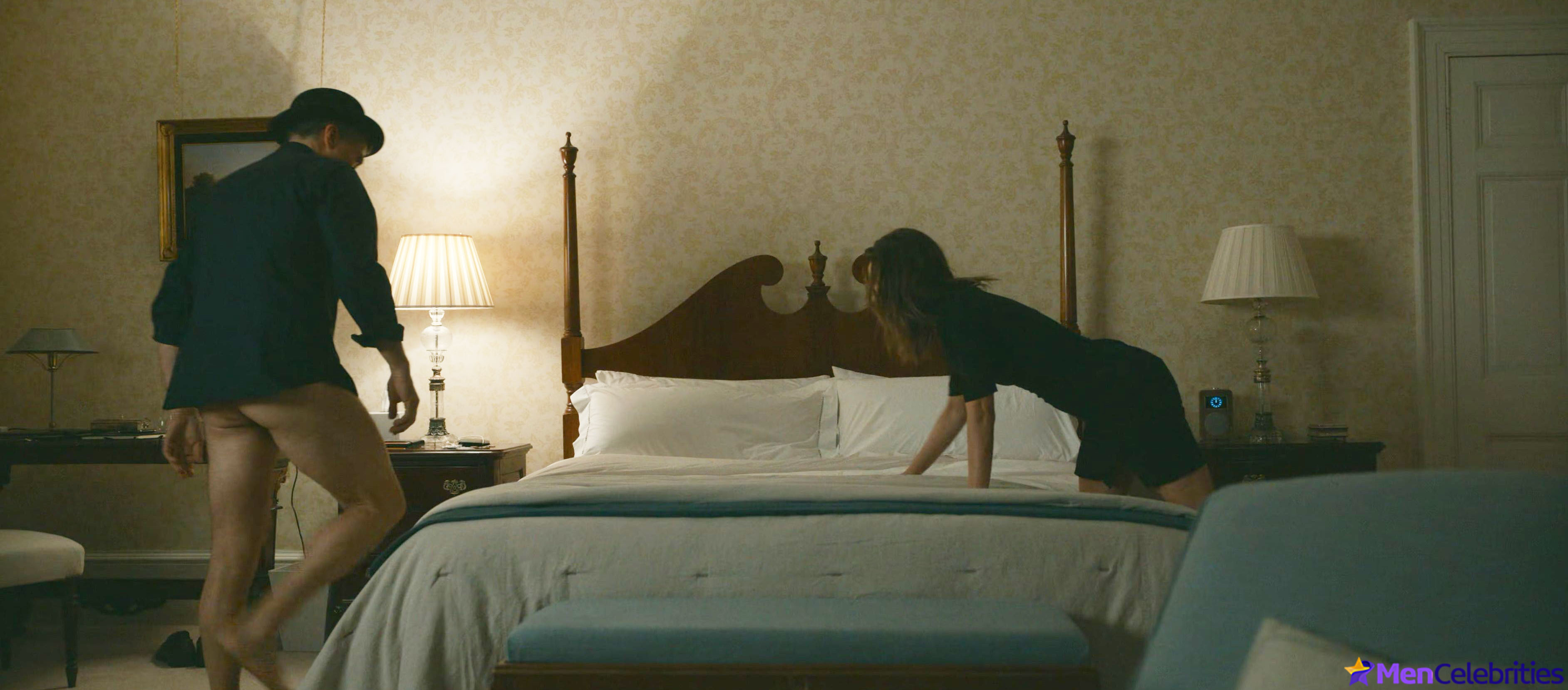 Rufus Sewell nude scenes