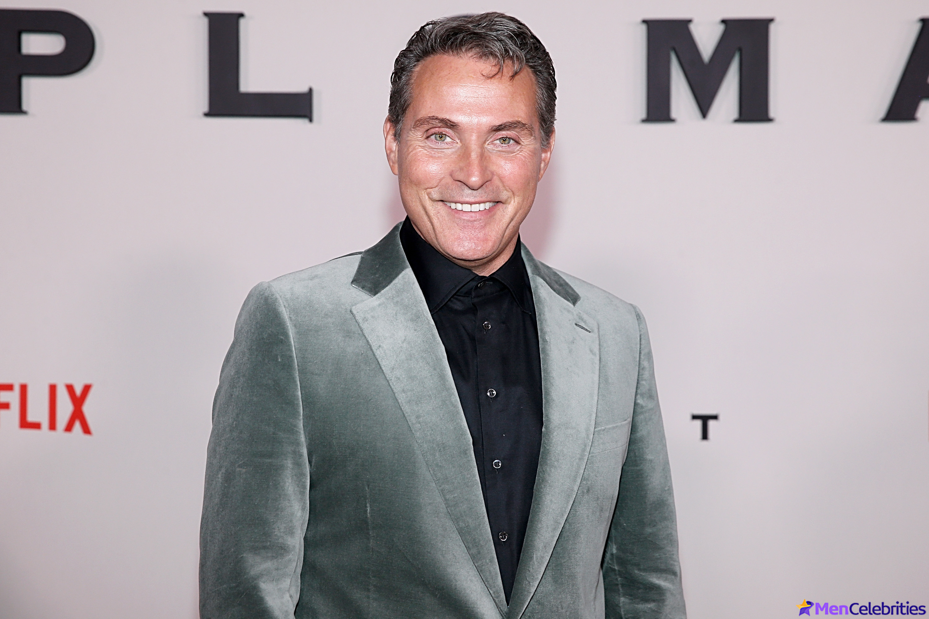 Rufus Sewell sexy pics