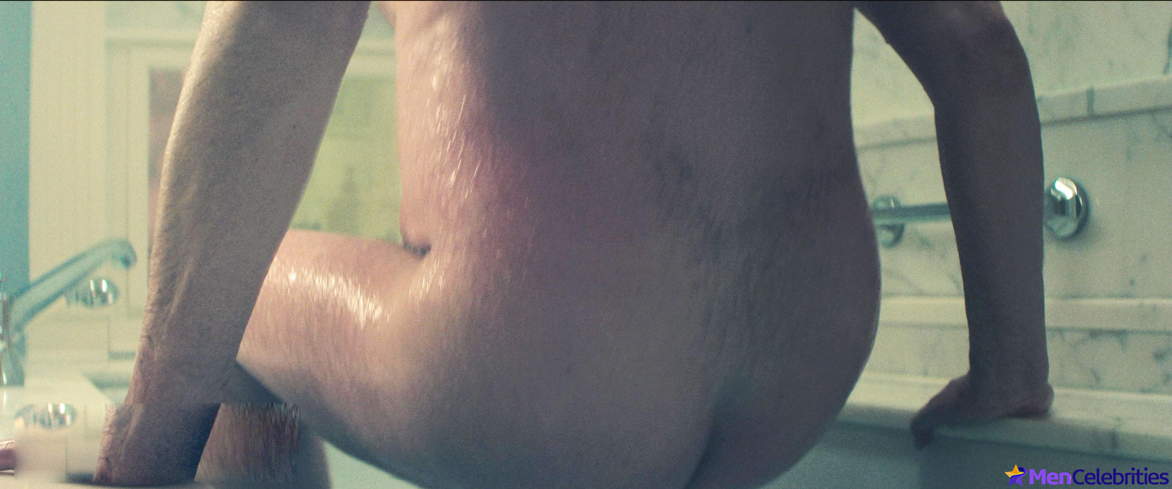 Rufus Sewell nude scenes