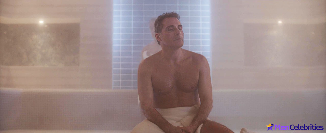 Rufus Sewell shirtless