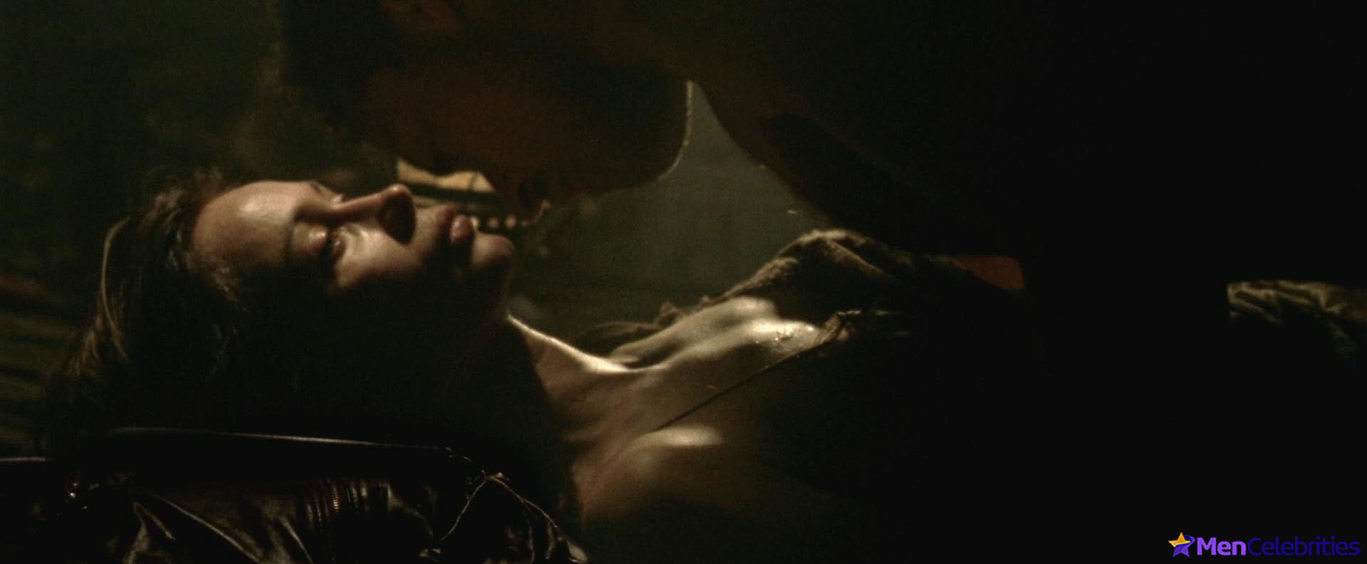 Rufus Sewell nude scenes