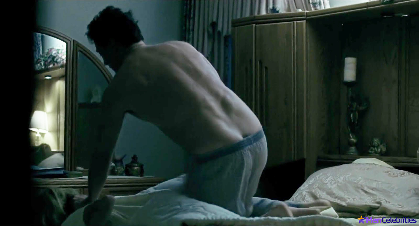 Rufus Sewell nude scenes