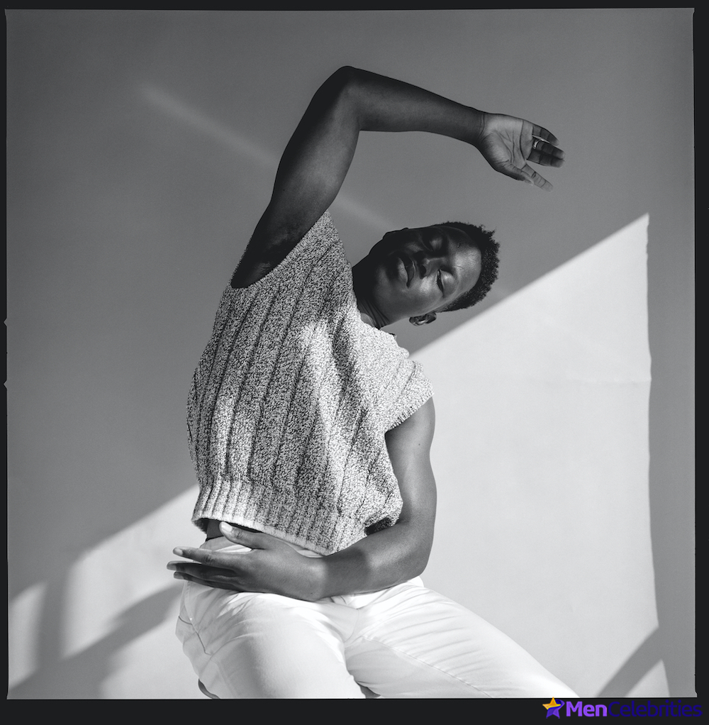 Toheeb Jimoh sexy photos