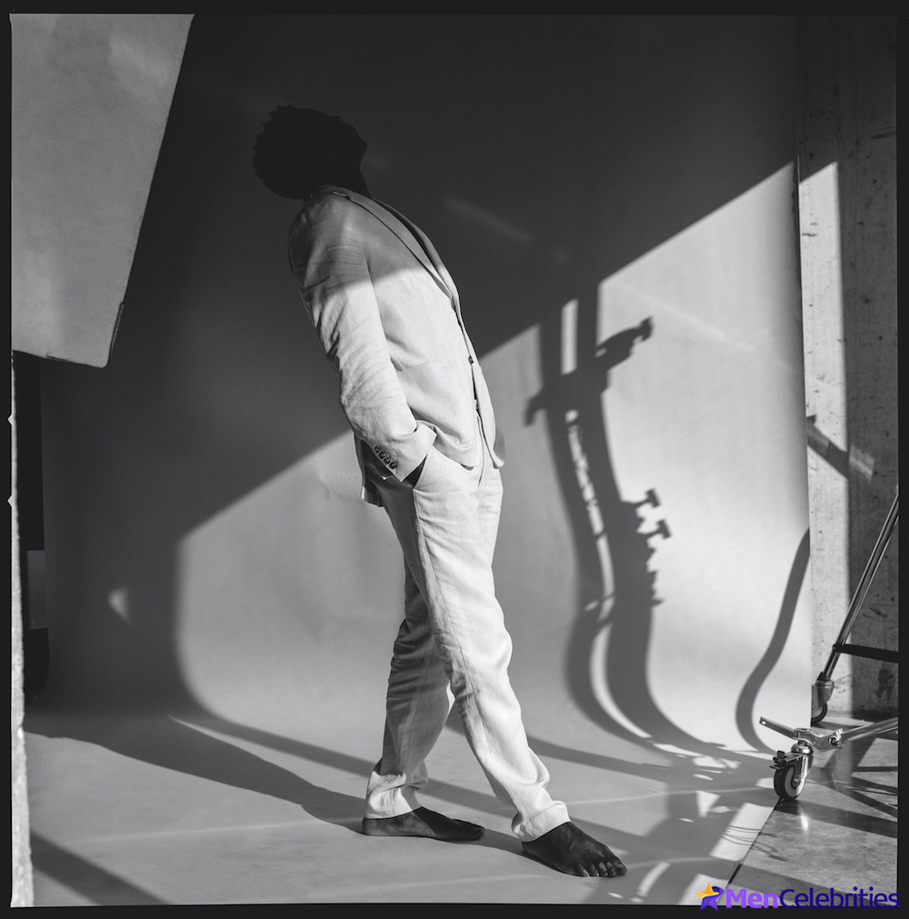 Toheeb Jimoh sexy photos