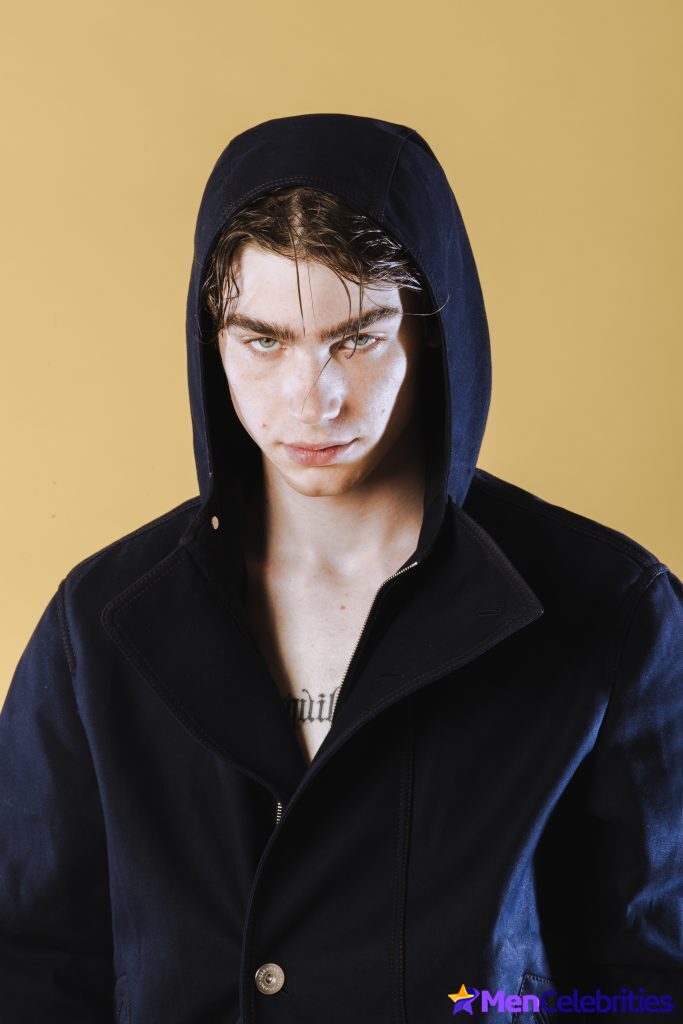 Alessandro Bedetti naked and sexy photos