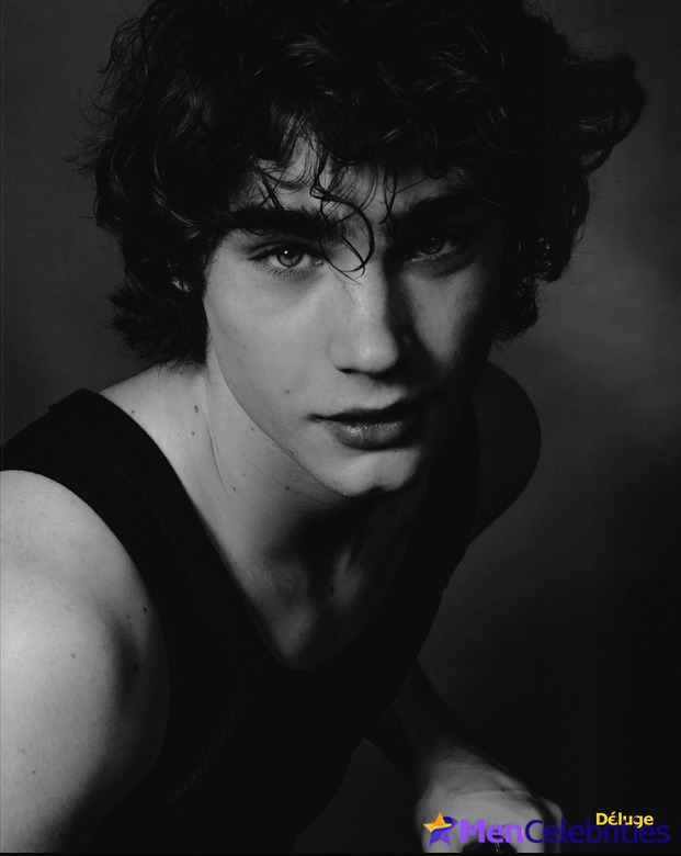 Alessandro Bedetti naked and sexy photos