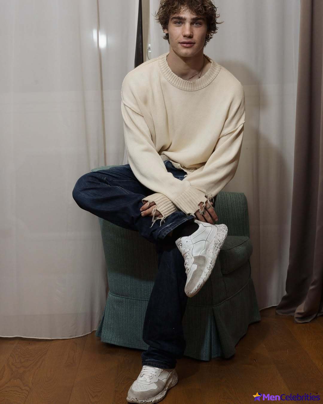 Alessandro Bedetti naked and sexy photos