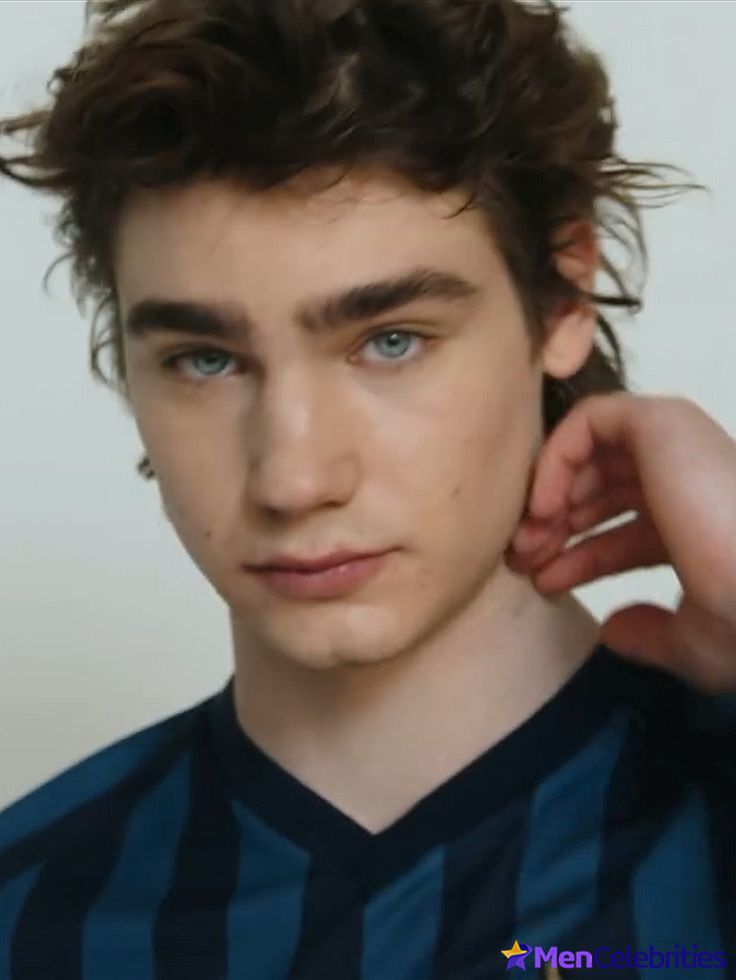 Alessandro Bedetti naked and sexy photos