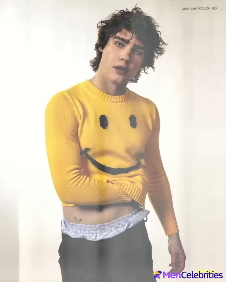 Alessandro Bedetti naked and sexy photos