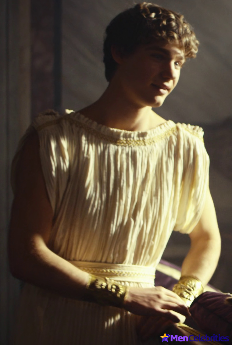 Alessandro Bedetti naked and sexy photos