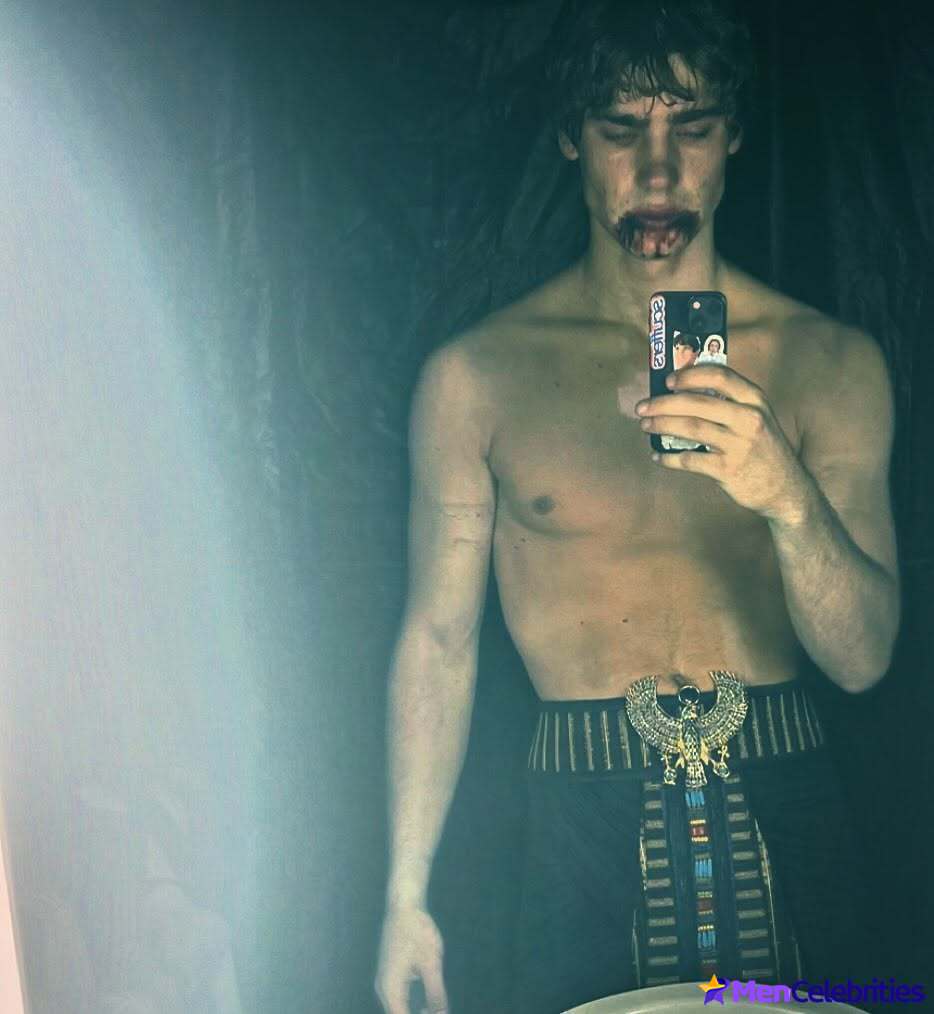 Alessandro Bedetti naked and sexy photos