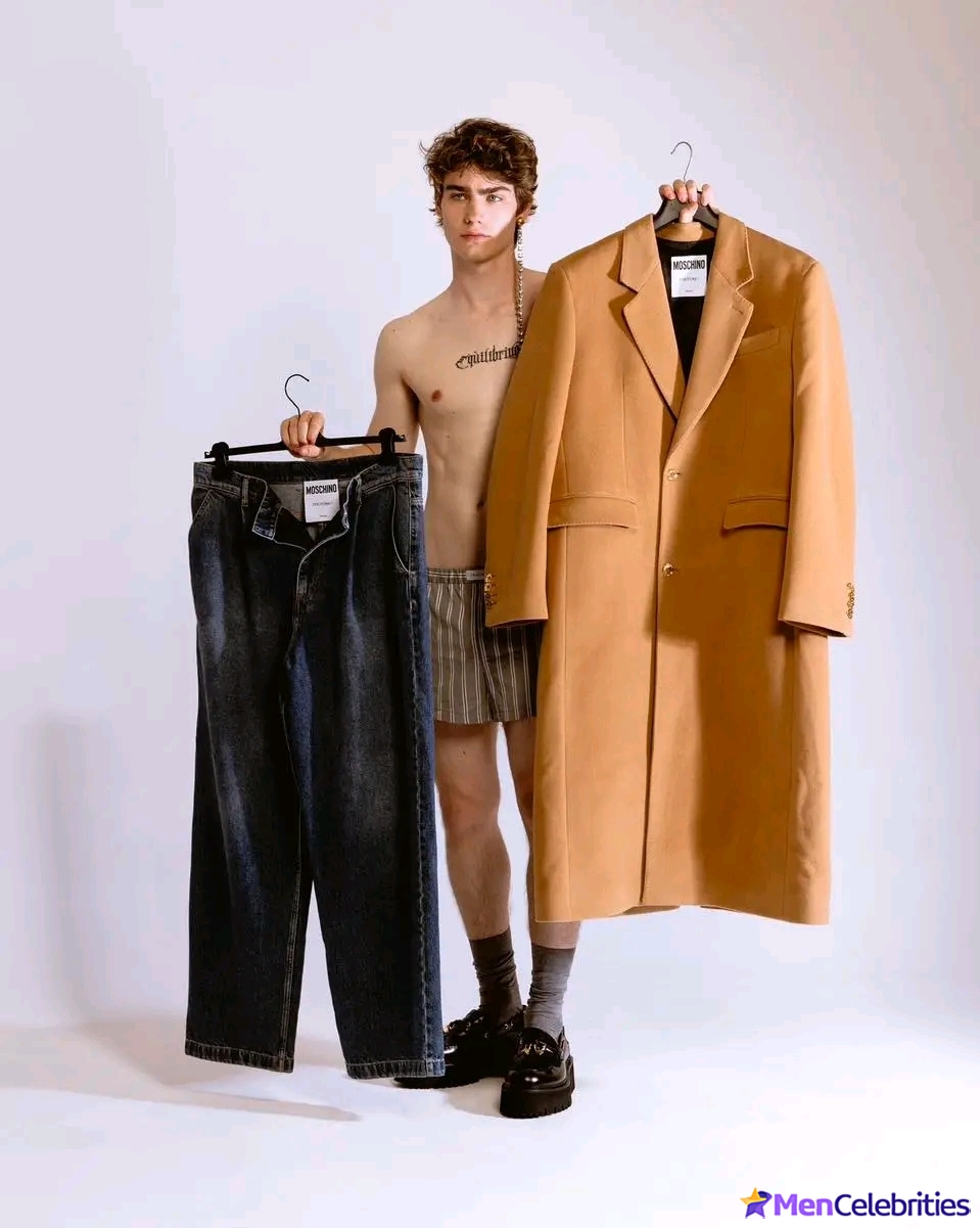 Alessandro Bedetti naked and sexy photos