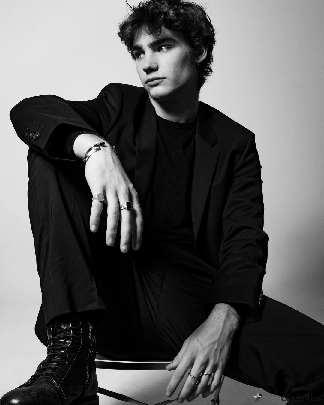 Alessandro Bedetti naked and sexy photos