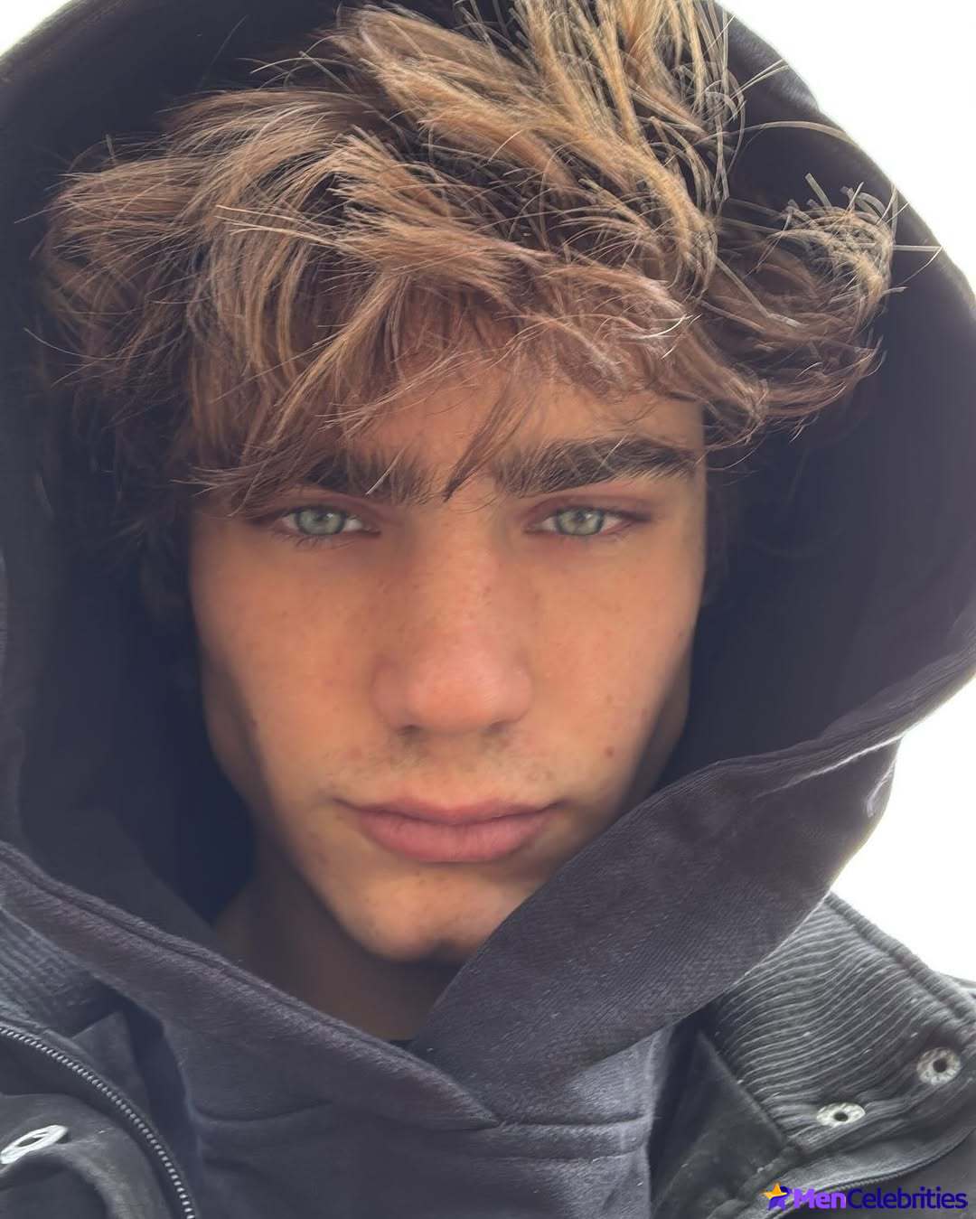 Alessandro Bedetti naked and sexy photos