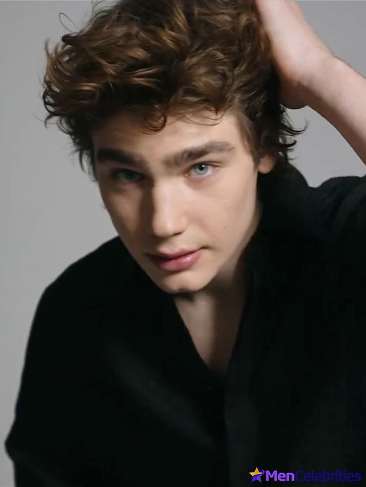 Alessandro Bedetti naked and sexy photos