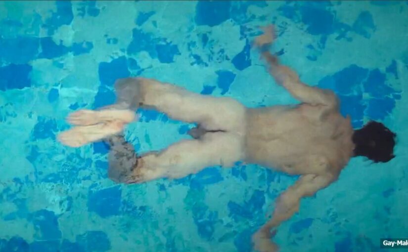 Andrea Montovoli Exposed Nude Tight Ass & Balls In Motorvalley