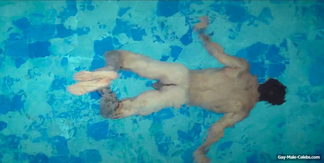 Andrea Montovoli nude