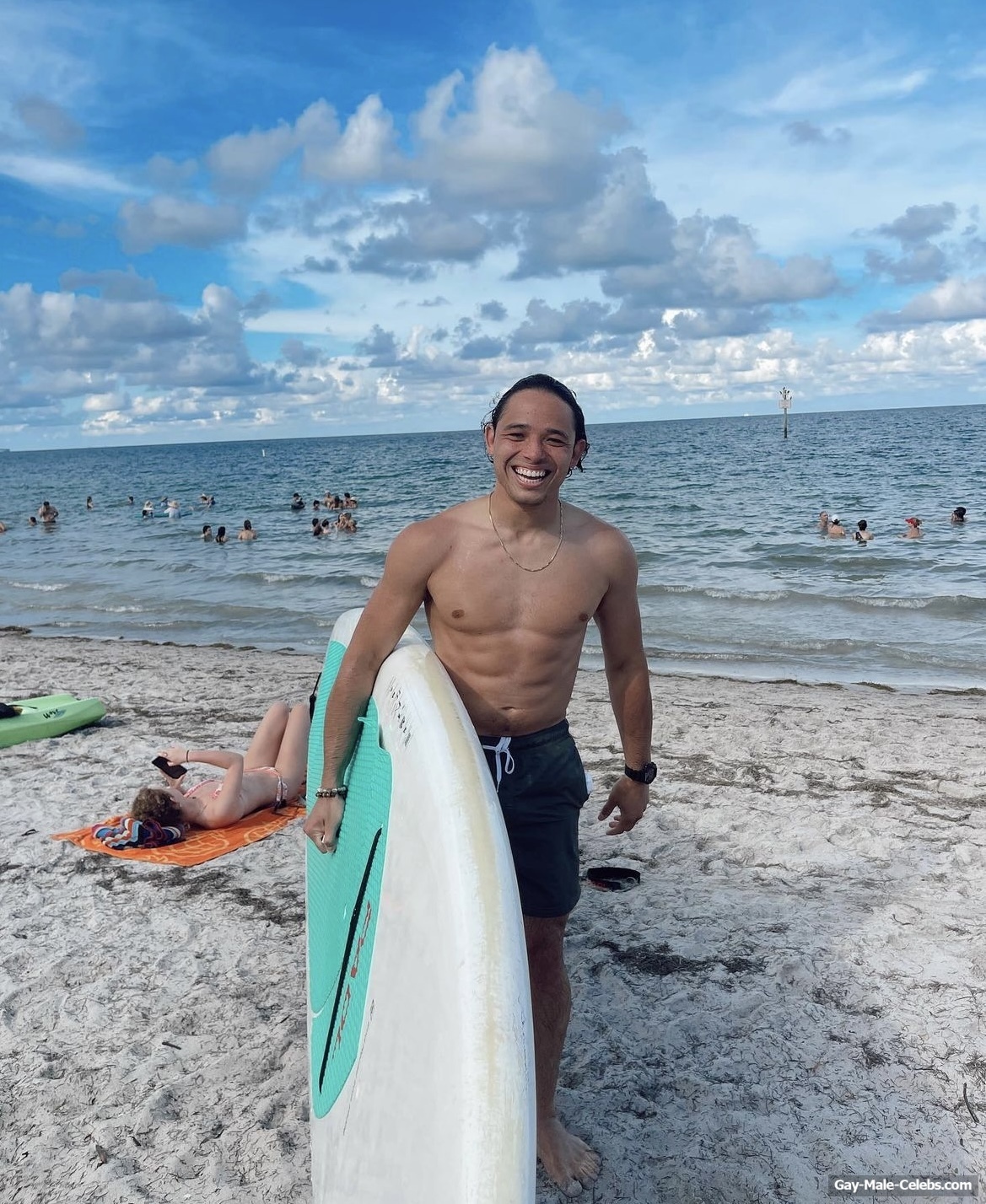 Anthony Ramos naked and bulge photos