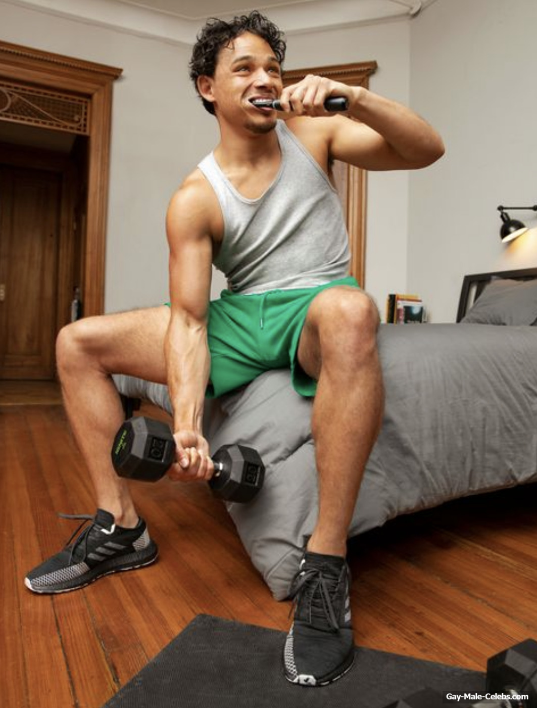 Anthony Ramos naked and bulge photos