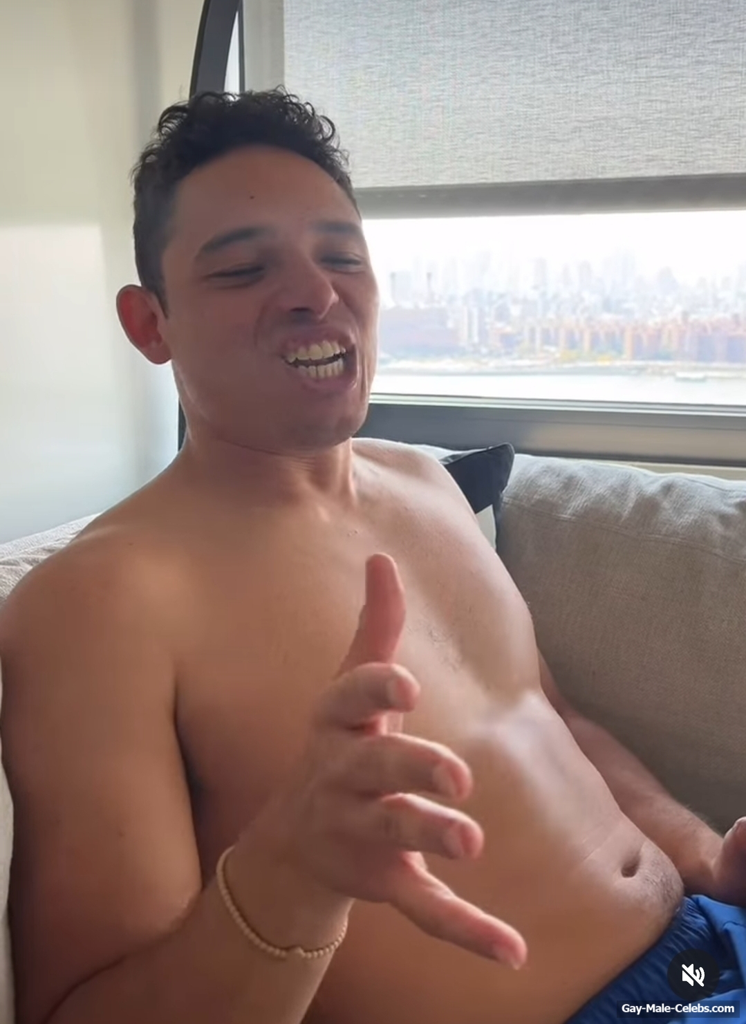 Anthony Ramos naked and bulge photos