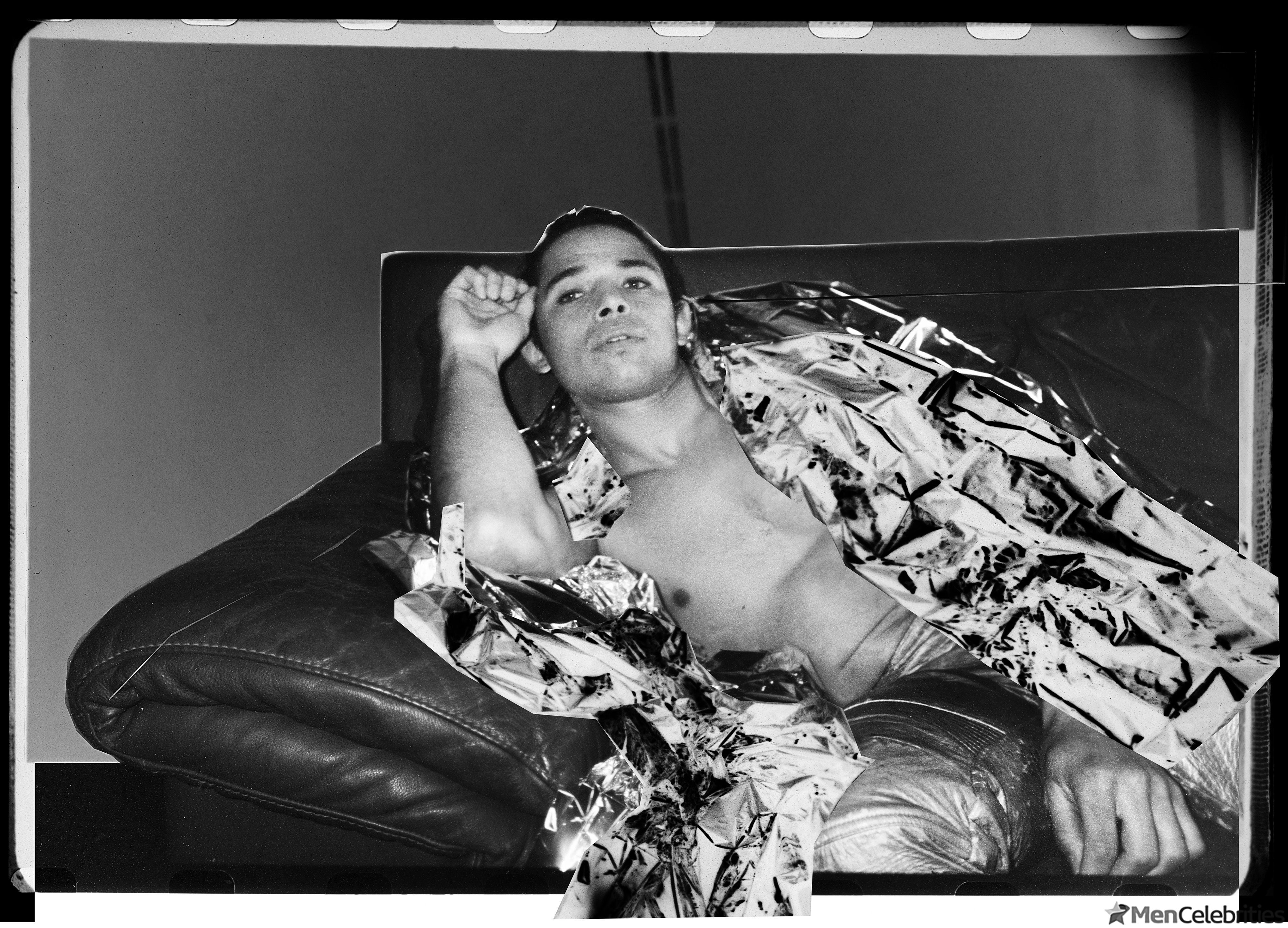 Anthony Ramos shirtless and bulge underwear pics