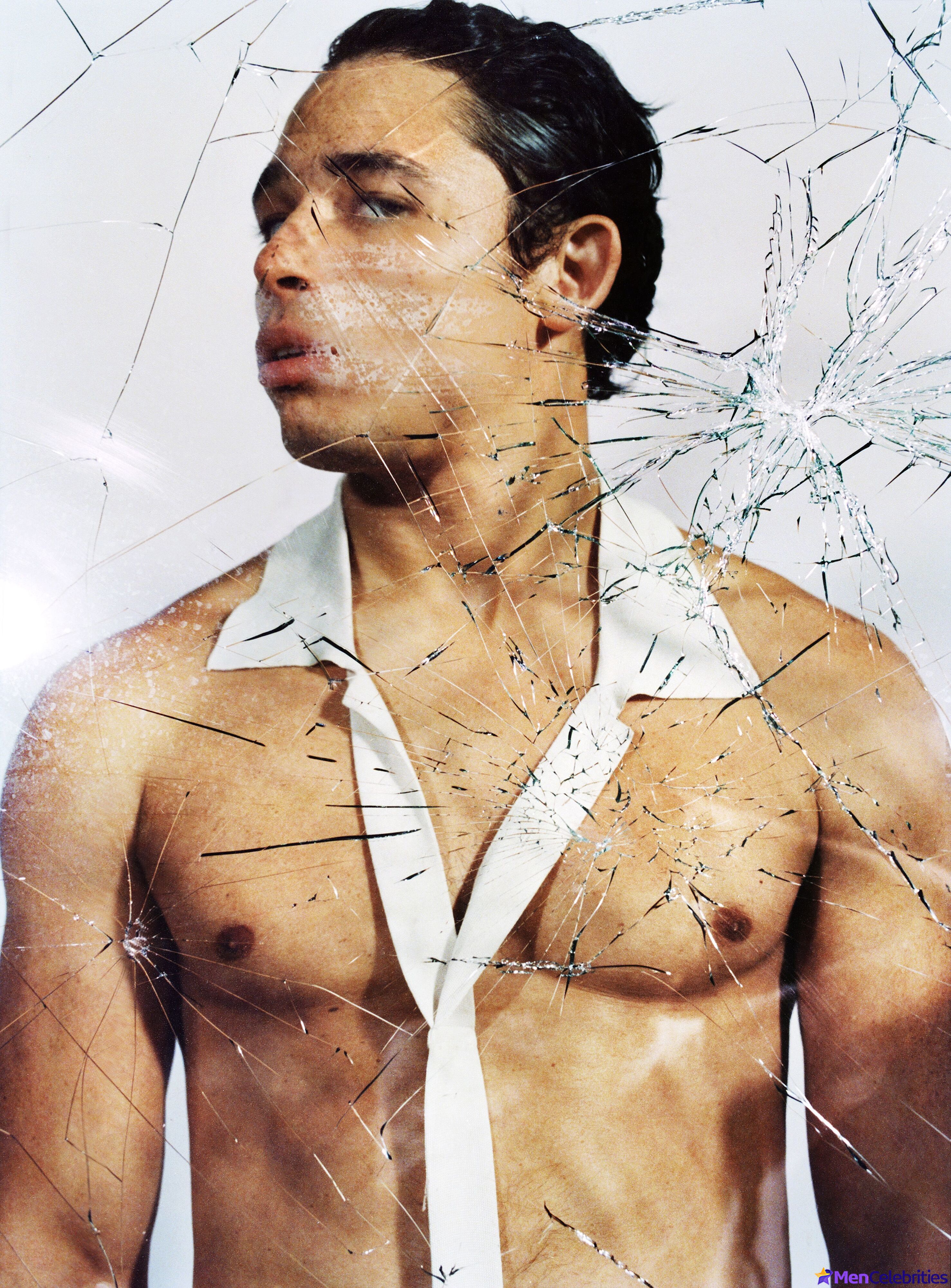 Anthony Ramos shirtless and bulge underwear pics