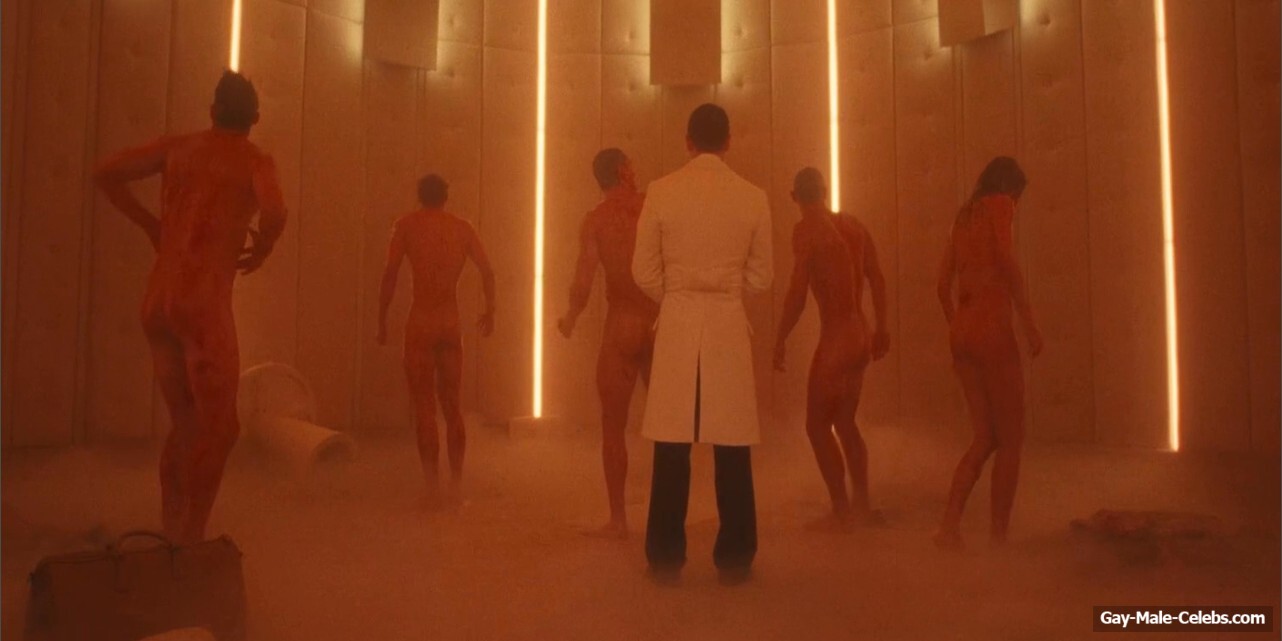 Austin Colby Ashton Kutcher nude butt