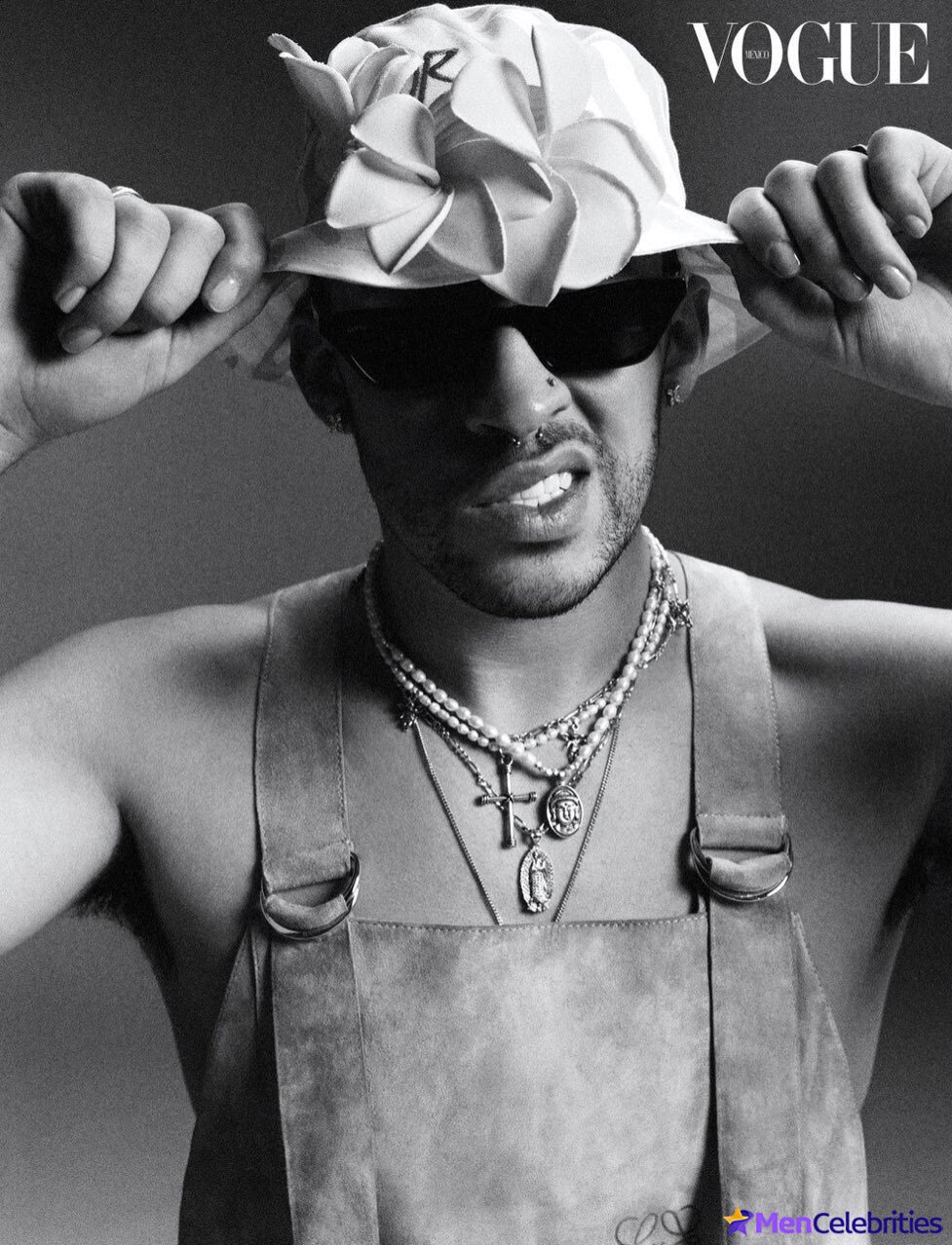 Bad Bunny cock bulge and erotic pics