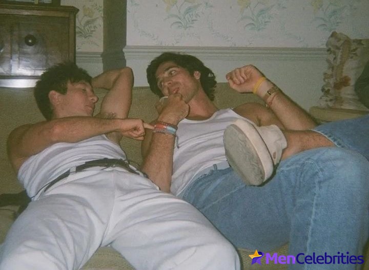 Jacob Elordi nude photo gallery