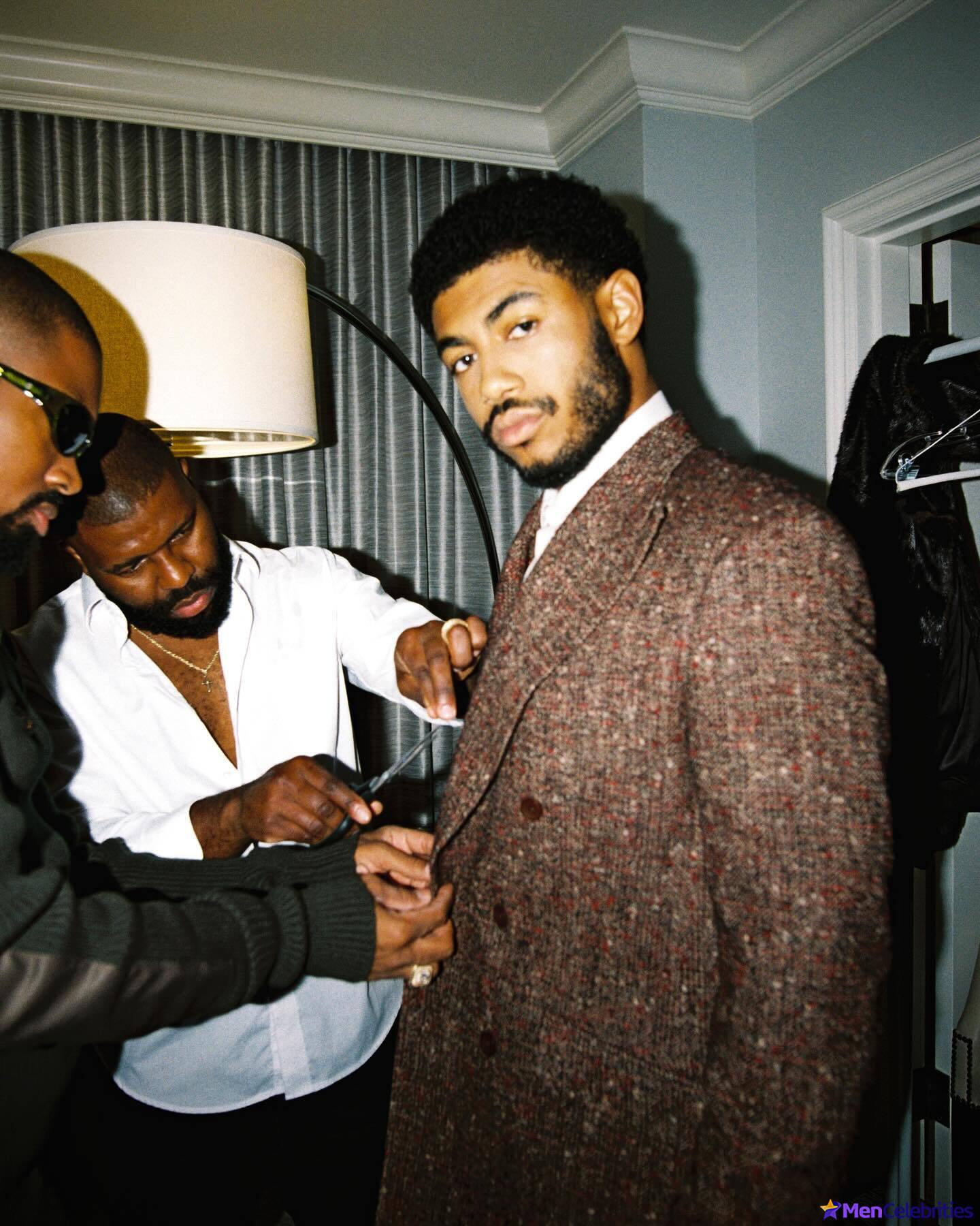 Branden Cook sexy photos