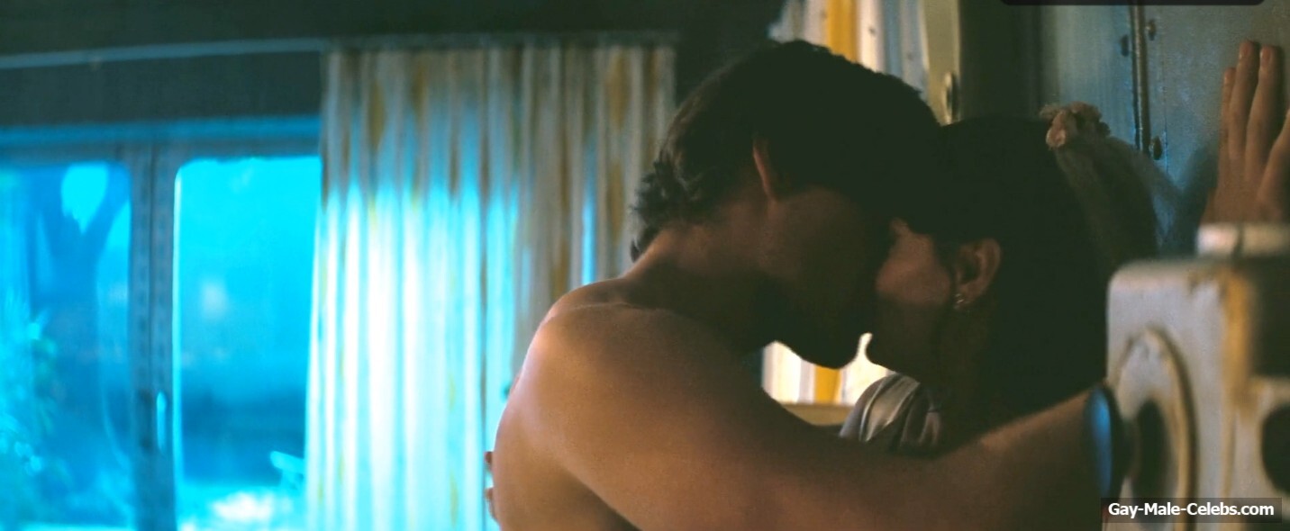 Cameron Cowperthwaite Nude And Sex Scenes in Fallout