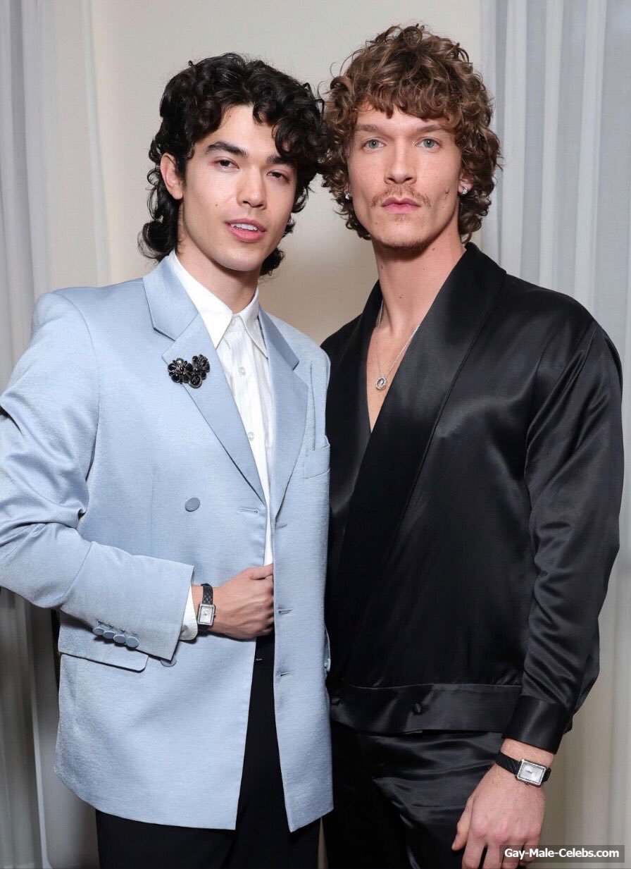 Conan Gray shirtless and sexy pics