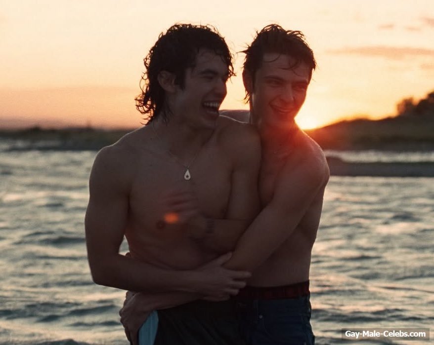 Conan Gray shirtless and sexy pics