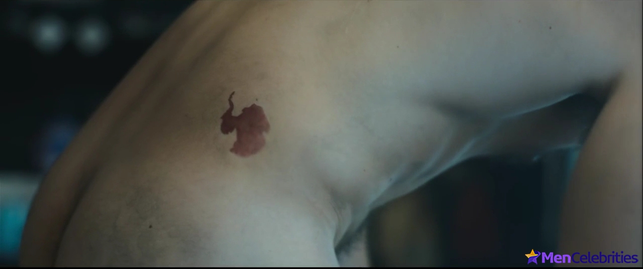 Corey Mylchreest cock nude